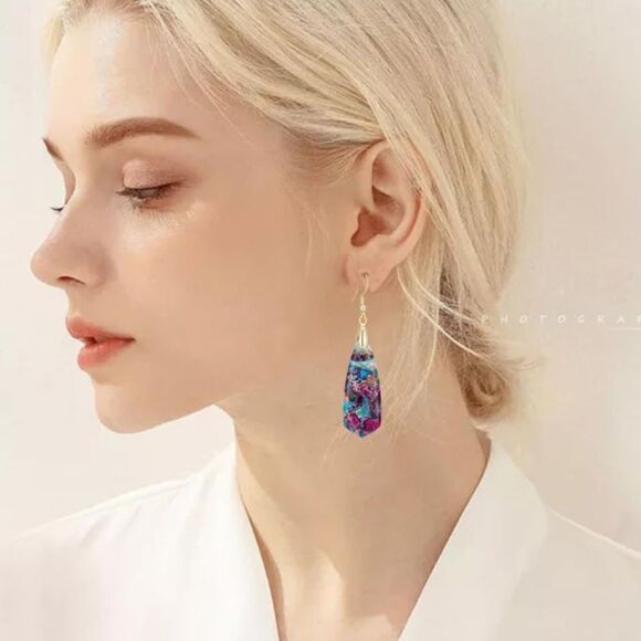 18K Yellow Gold with Natural Imperial Blue Purple Jasper Stone Hook Earrings - Picture 4 of 6